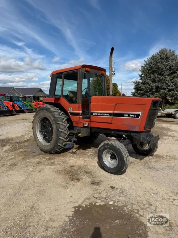 International 3088
