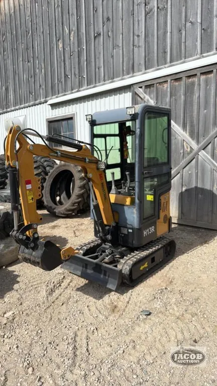 Unused AGT Industrial H13R Mini Excavator