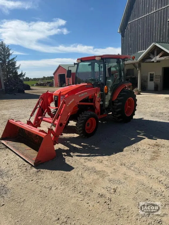 Kubota L4060 loader tractor 4x4