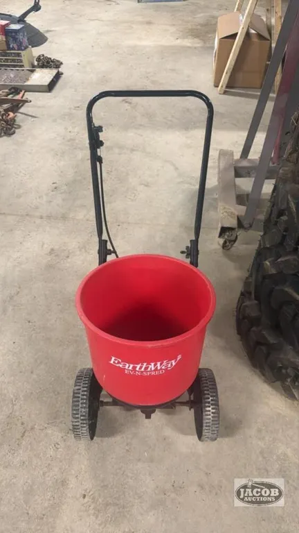 Earthway Ev-N-spred