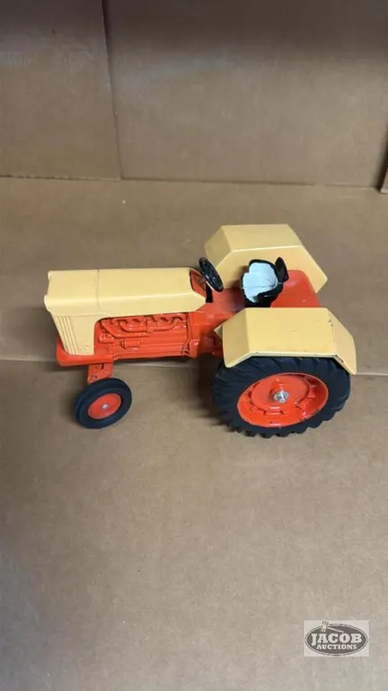 1/16 case 1030 toy tractor