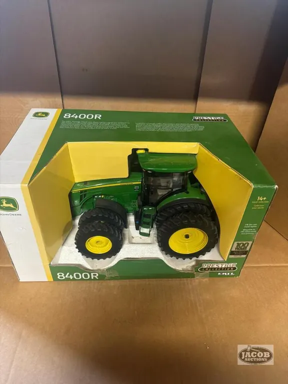 1/16 John Deere 8400R