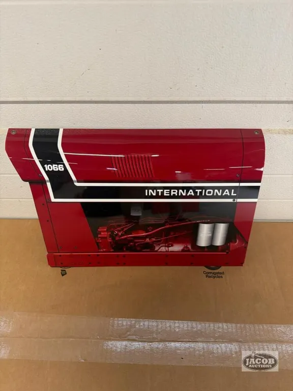 18x12 International 1066 metal sign