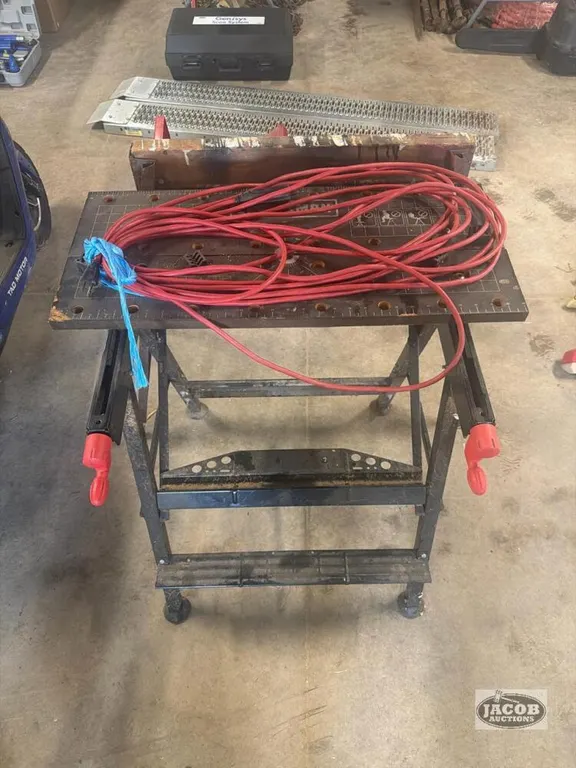 2 saw horses with exstenton cord