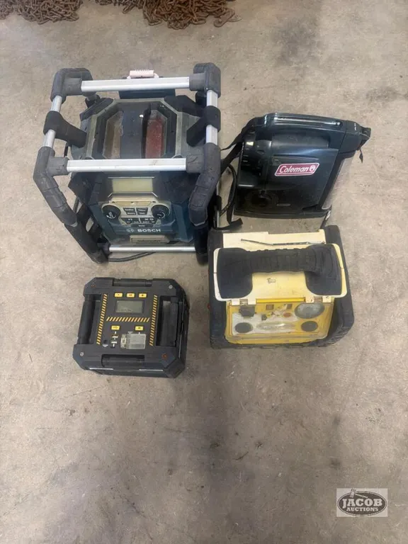 4 radio power packs