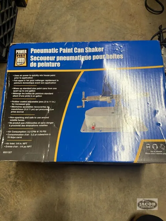 Air operated paint can shaker