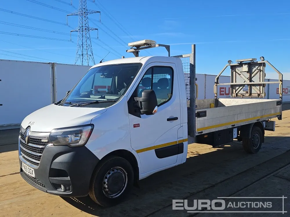 2020 Renault Master