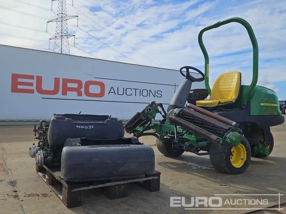 John Deere 2500E