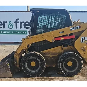 2022 CAT 236D3 