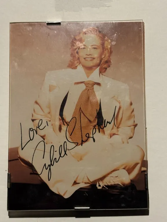 Cybill Shepherd Signed Photo With Inscription