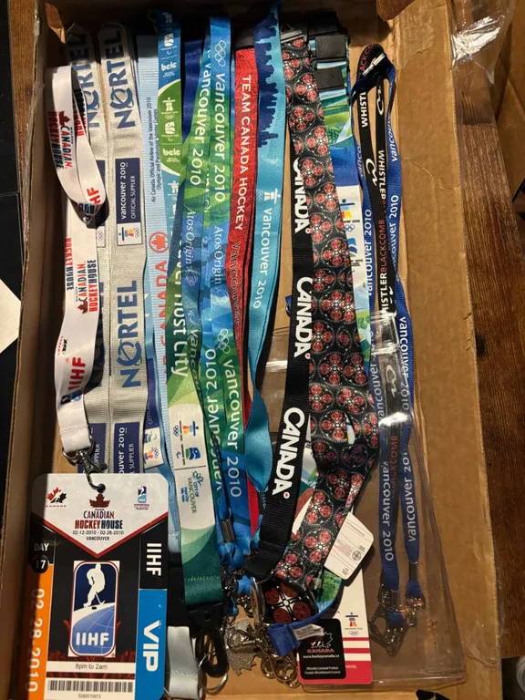 Vancouver 2010 Olympic Lanyard & Credential Set