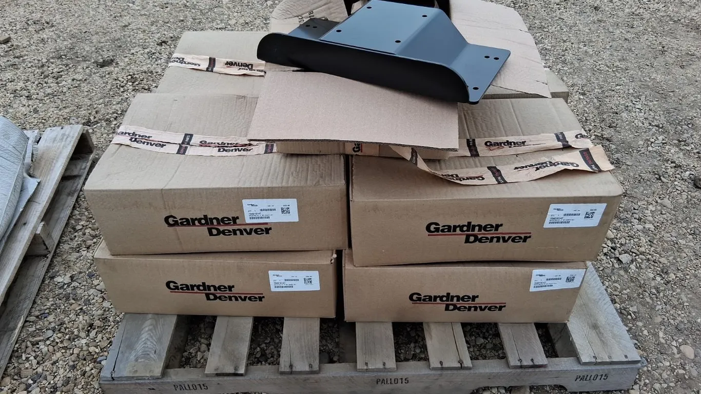 15- Gardner Denver Oil Cooler Mounts (Unused)