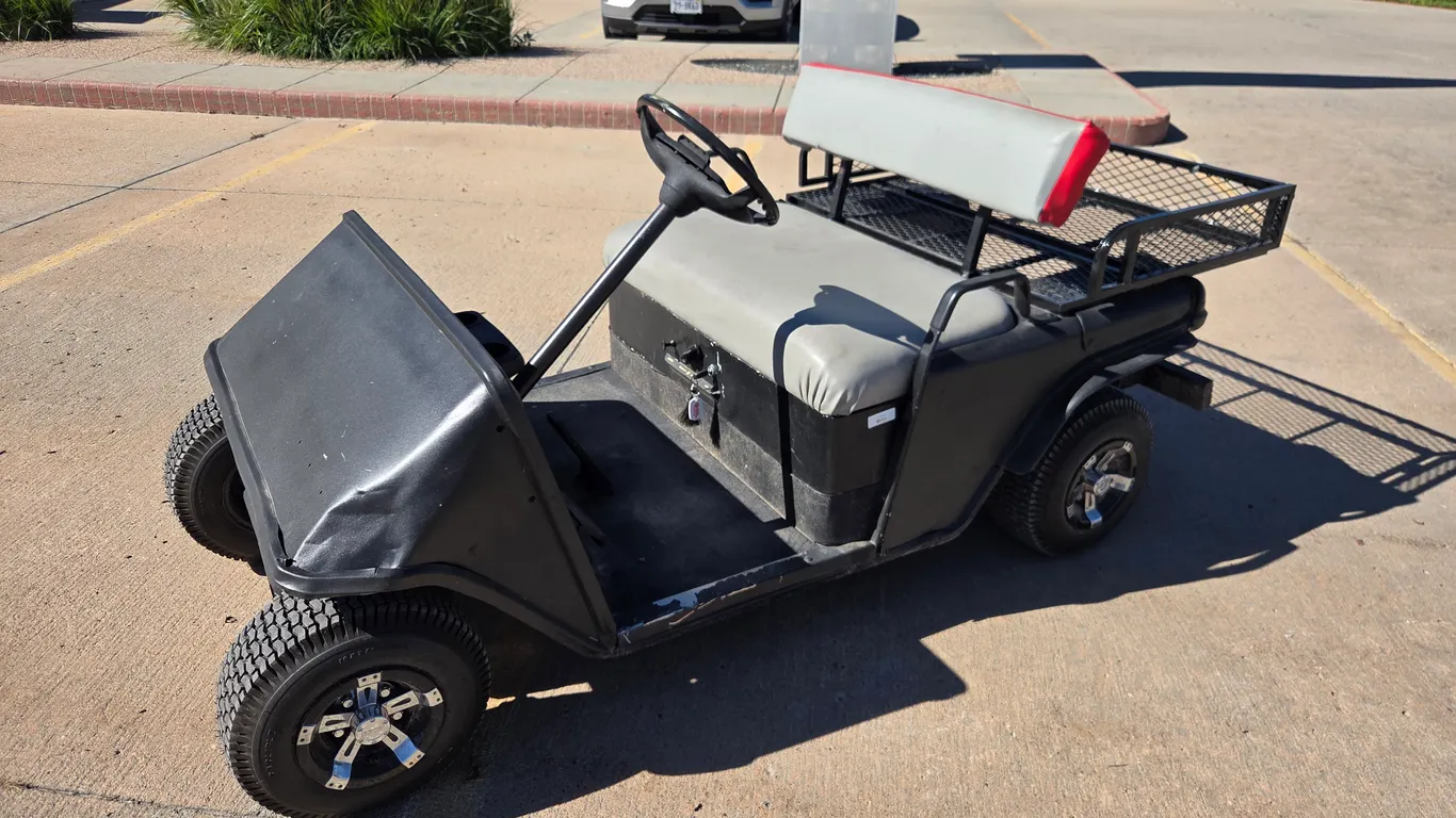 1987 EZ-GO Golf Cart - Gasoline