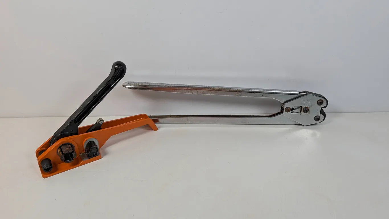 Uline Strapping Tensioner and Sealer Tool Set