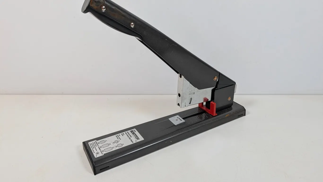 Bostitch GHS-40 Heavy Duty Stapler