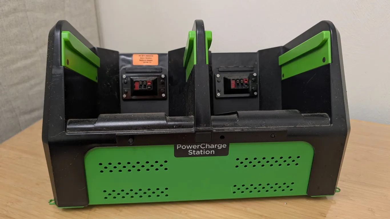 Nucleus PowerSwap Lithium Classic Battery Charging Station