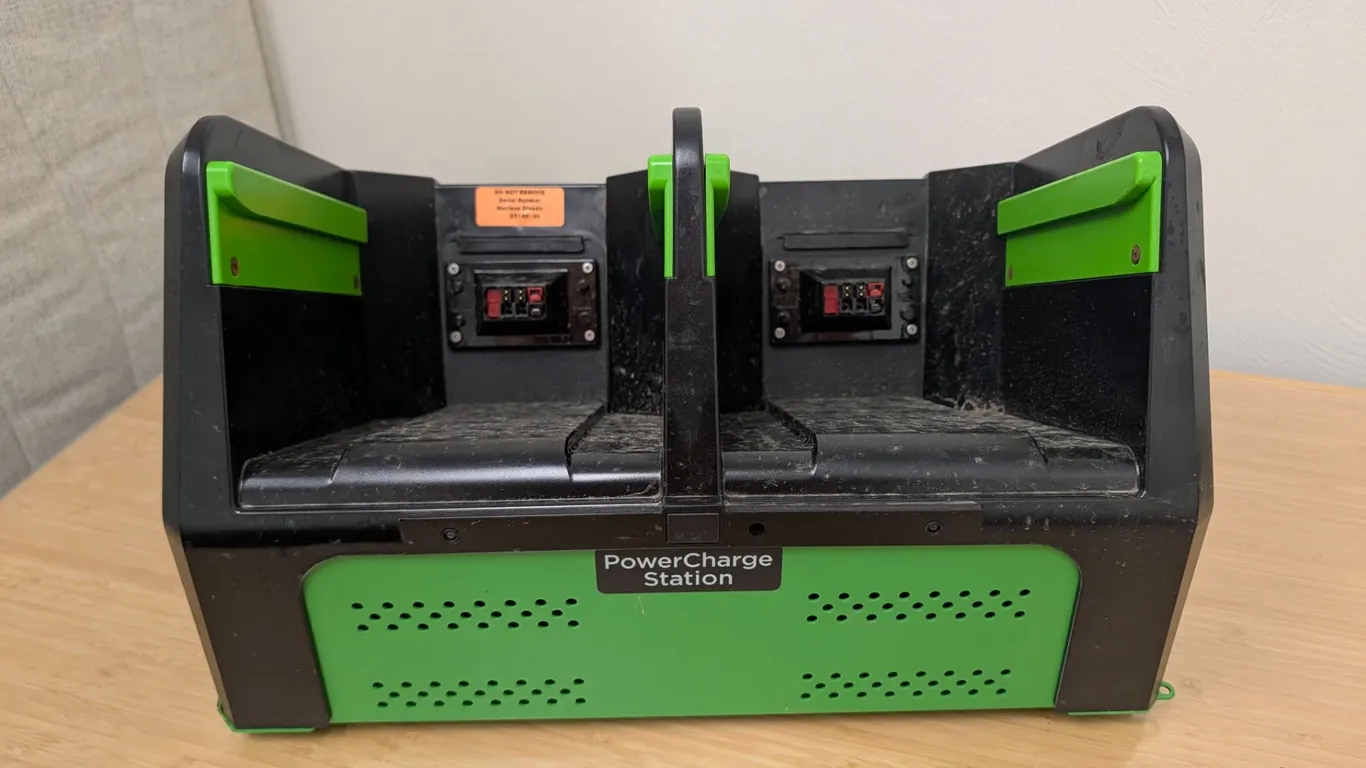 Nucleus PowerSwap Lithium Classic Charging Station