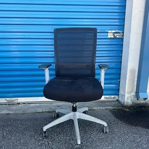 Black Mesh Back Adjustable Office Chair