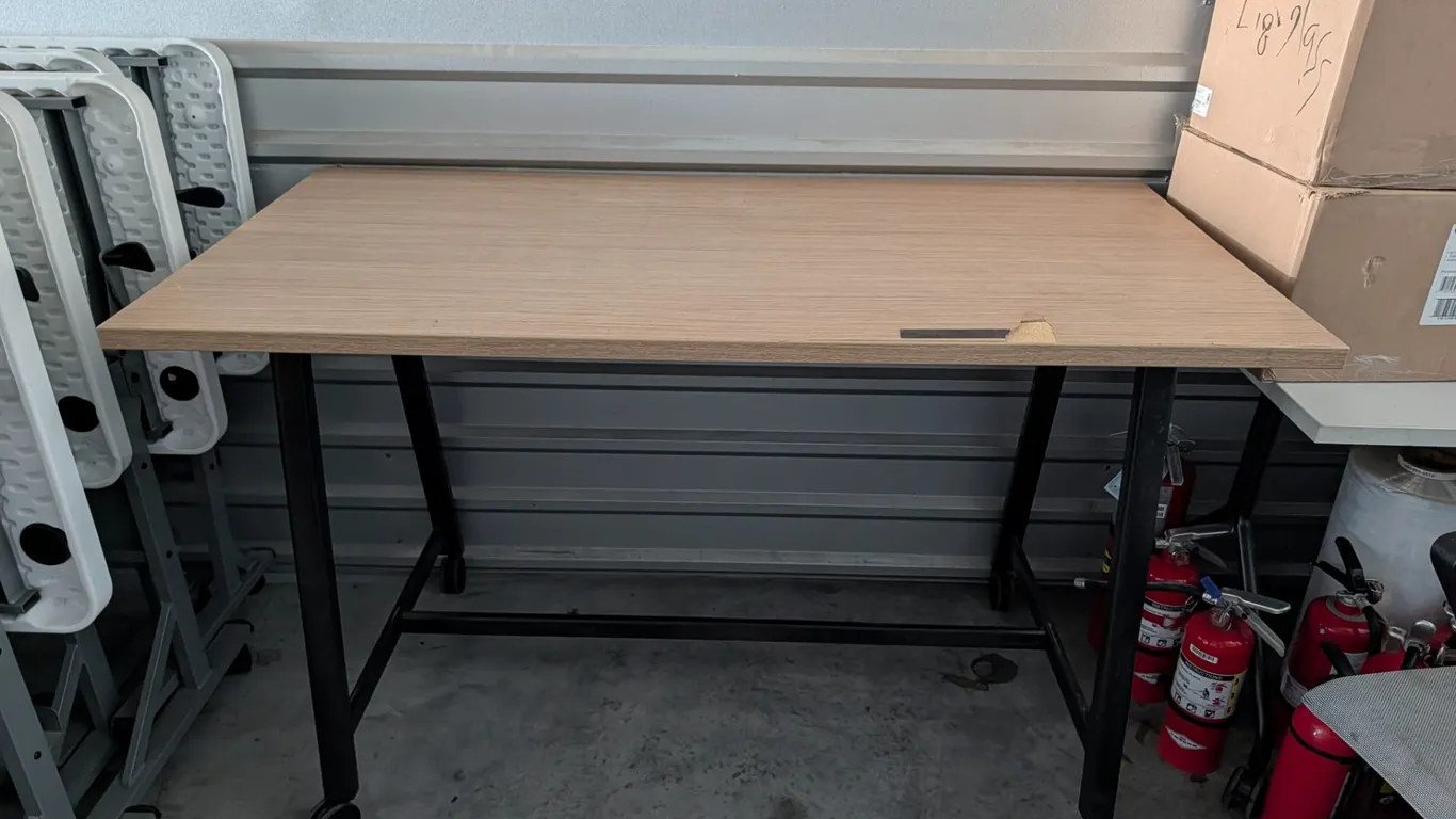 Laminate Wood Rolling Table