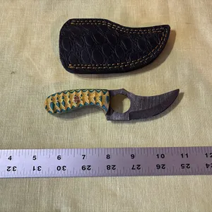 Damascus steel knife