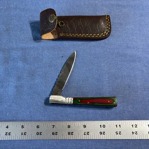 Damascus steel pocket knife