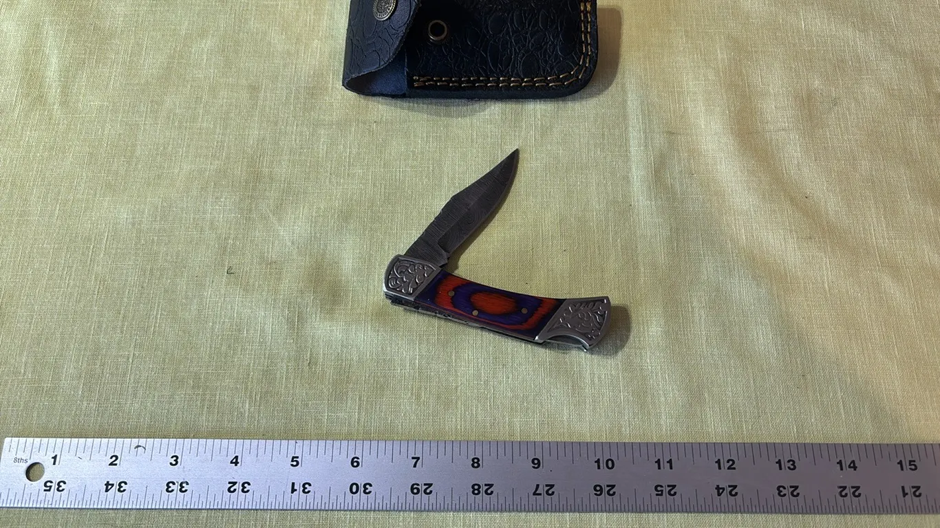 Damascus steel lock back knife