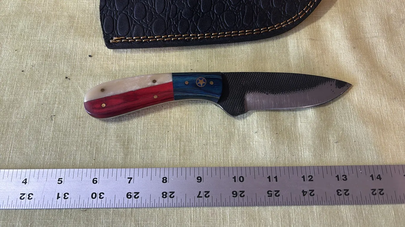 Damascus steel knife