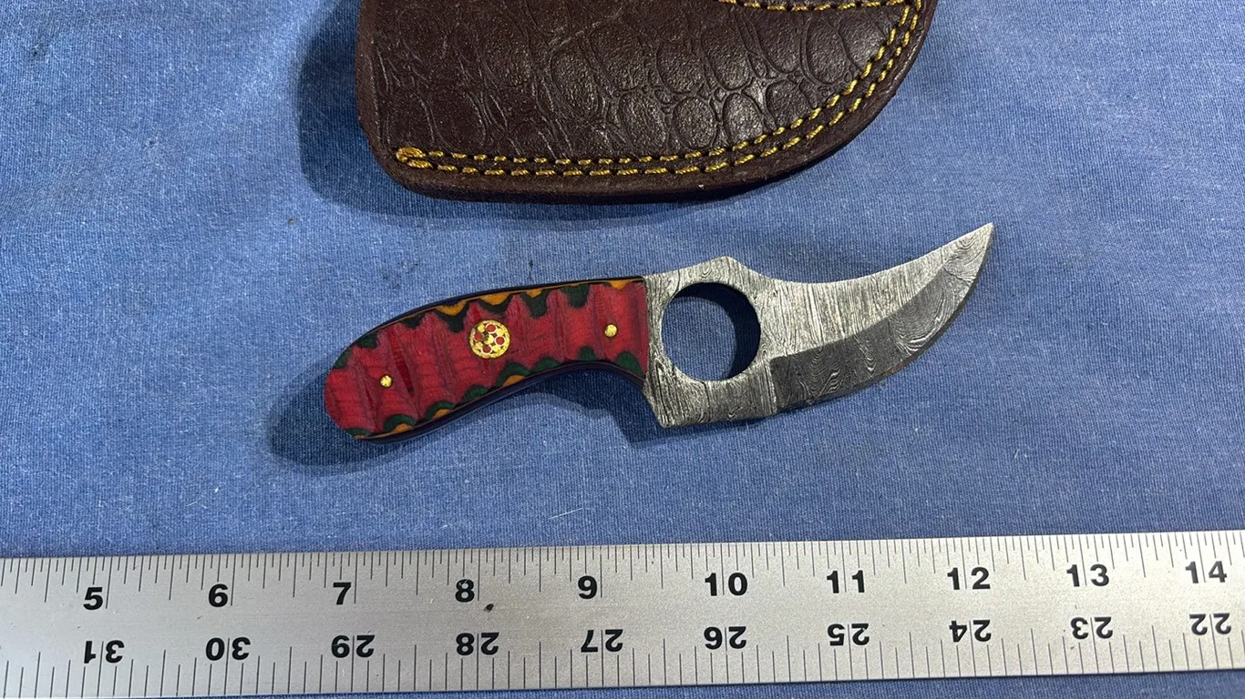 Damascus steel knife