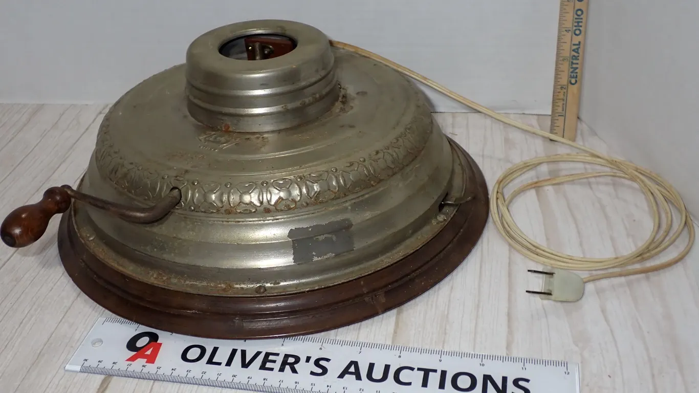 Antique Lador Swiss Musical Christmas Tree Stand | Cast Aluminum & Wood Base