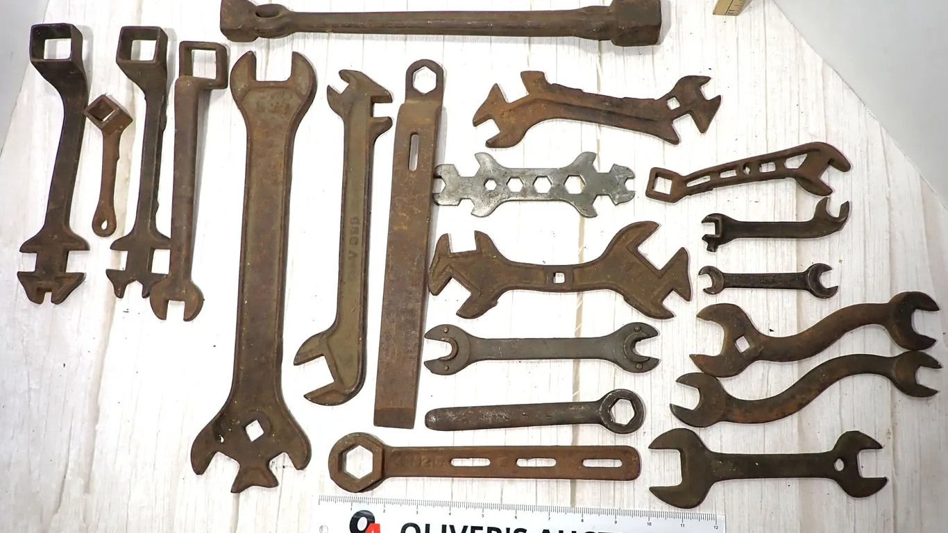 Antique Farm Cast Iron Cutout & Multi-Head Specialty Wrenches Estate Lot of 20