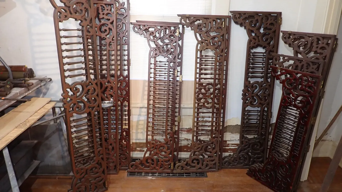 15 Vintage 1990s Restaurant Reproduction Victorian Style Transition Fretwork Panels