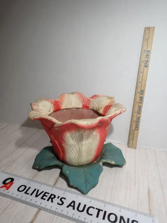 Vintage Shabby Chic Terracotta Tulip Flower Pot & Leaf Underplate Saucer Set