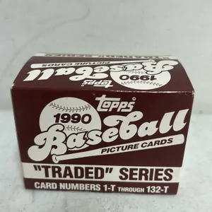 132 TOPPS 1990 CARD MLB COMPLETE SET