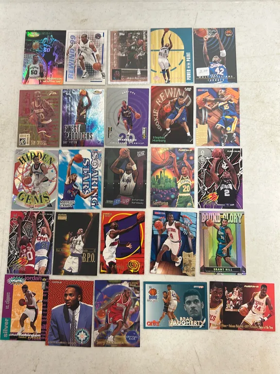 25 NBA INSERT CARDS FROM 90'S