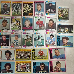 26 TOPPS NFL 1972-73 CARDS
