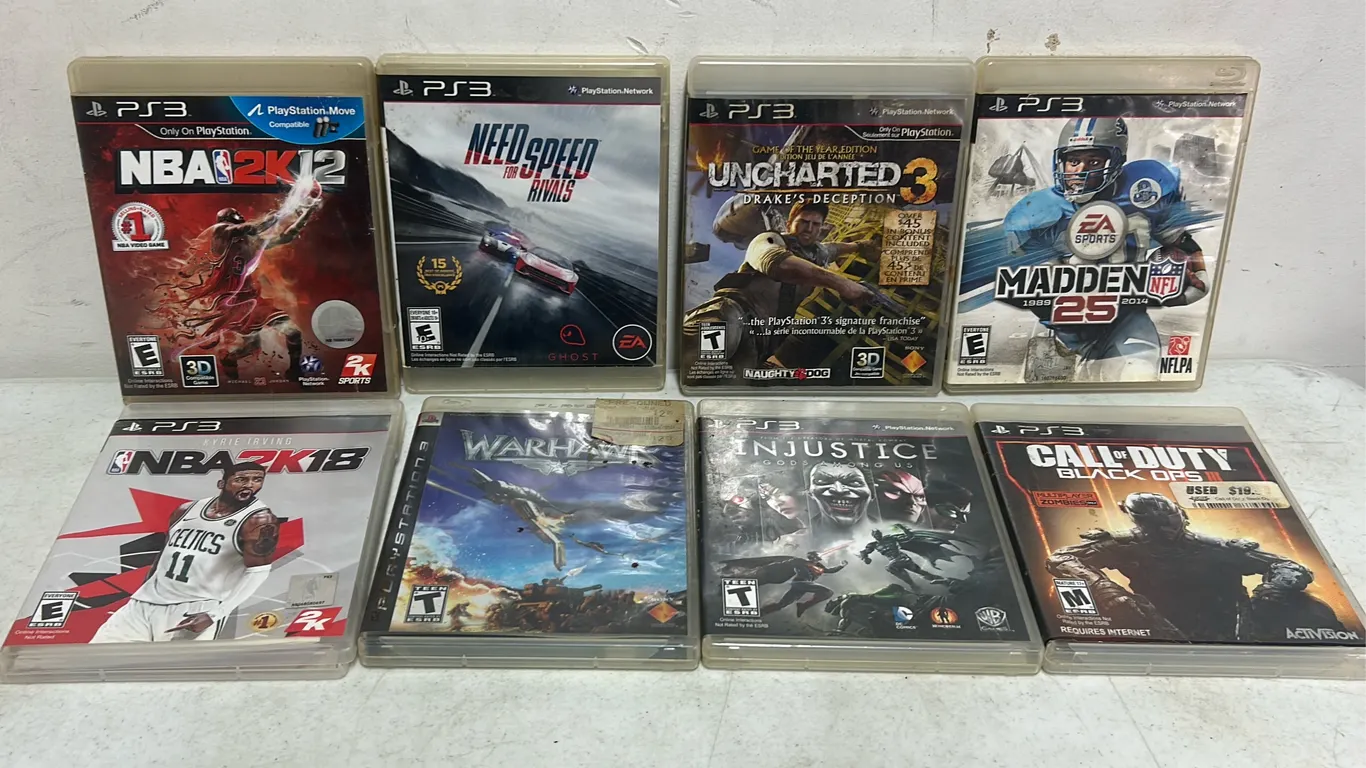 8 PLAYSTATION 3 GAMES