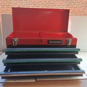 HUSKY Toolbox (like new )
