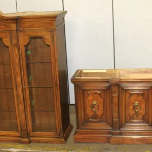 Drexel Francesca 2-Piece China Cabinet & Base
