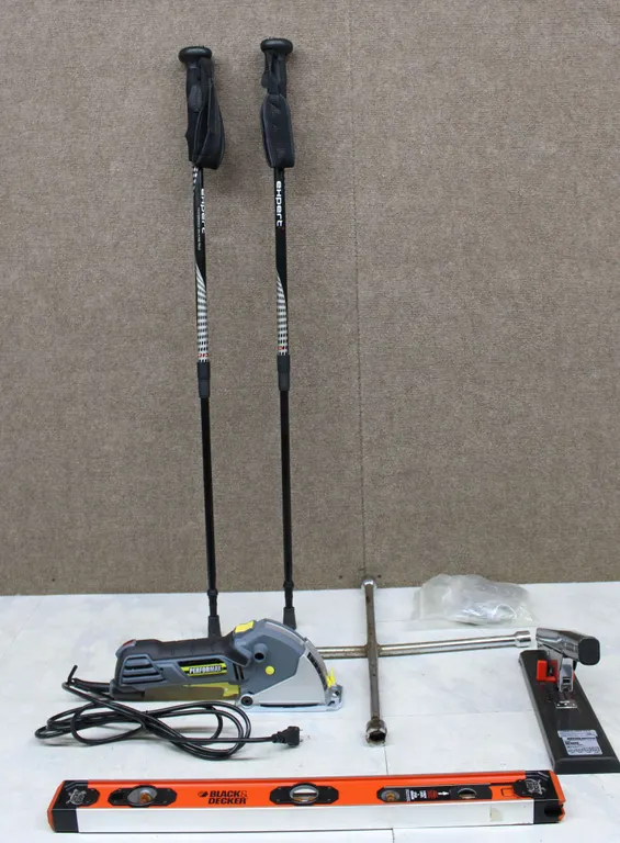 Tools: Performax Saw, Level, Poles