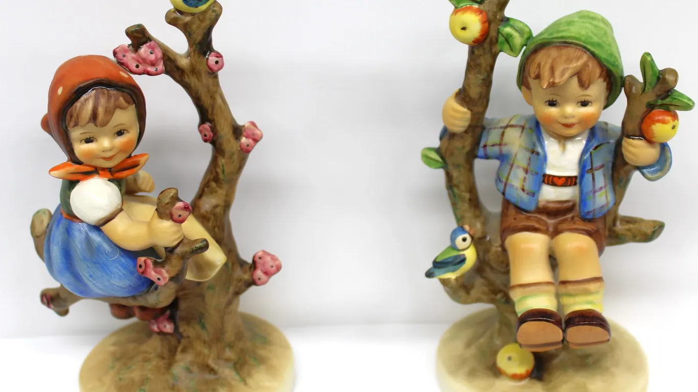 Goebel Hummel Figurines Apple Tree Boy & Girl