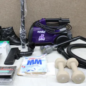 Eureka Model 3684 Pet Lover Vacuum & Accessories