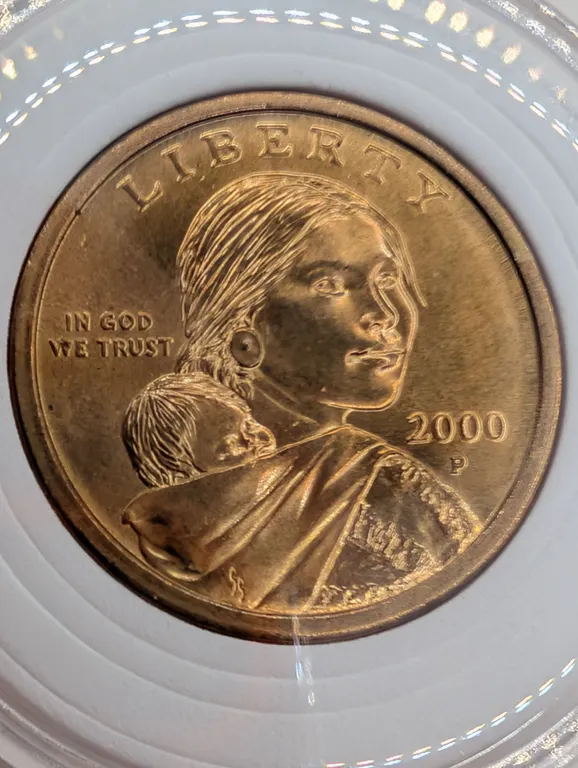2000-P Sacagawea Golden Dollar $1 – First Year of Issue – Lightly Circulated / About Uncirculated (A