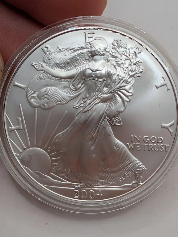 2004 American Silver Eagle $1 Brilliant Uncirculated (1 oz Fine Silver, Protective Capsule)