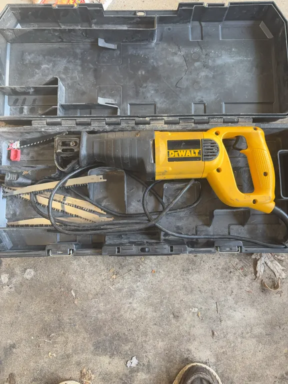Dewalt Electric sawsall