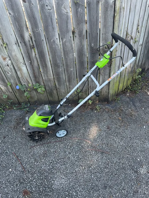 Greenworks electric tiller