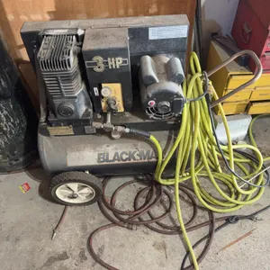Blackmax 3Hp Air Compressor