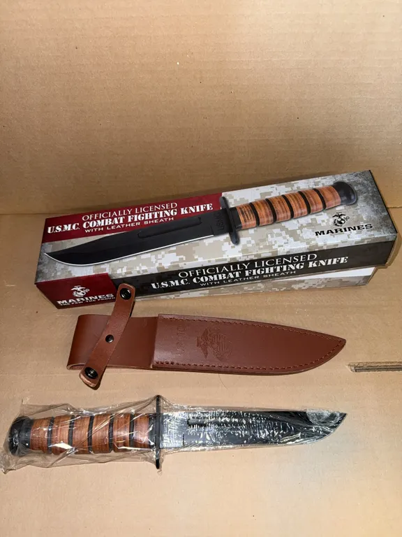 US Marine Corps combat knife