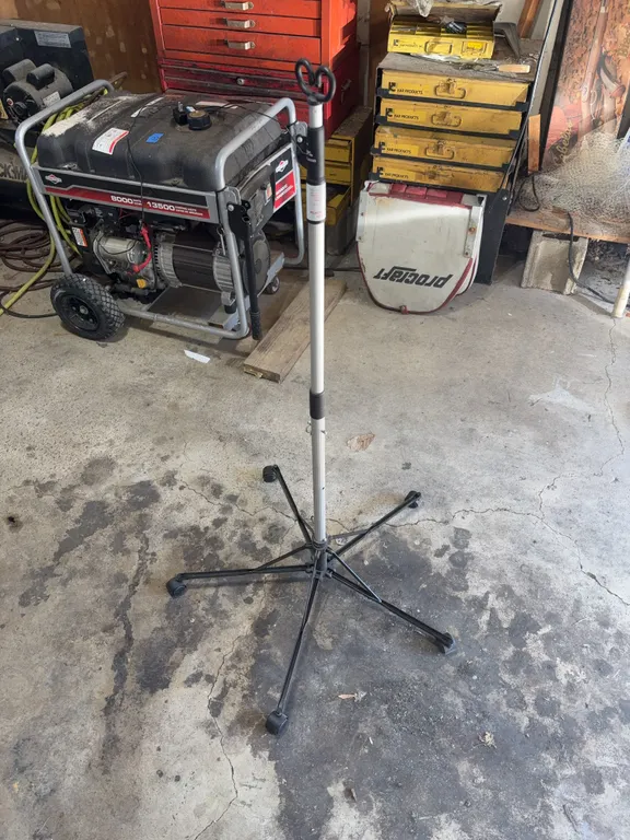 Folding Sign Holder
