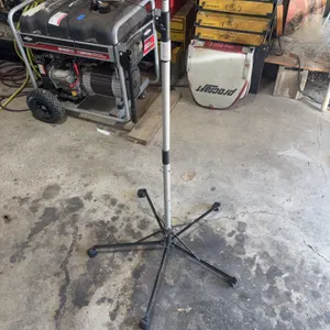 Folding Sign Holder