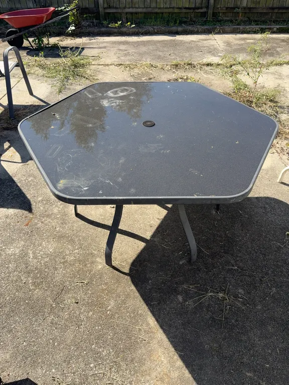 outdoor table